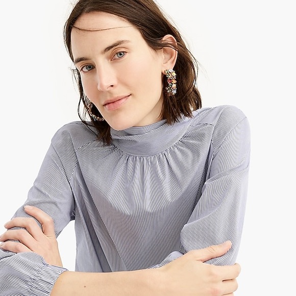 NWT J. Crew crystal cluster hoop earrings - Picture 5 of 6